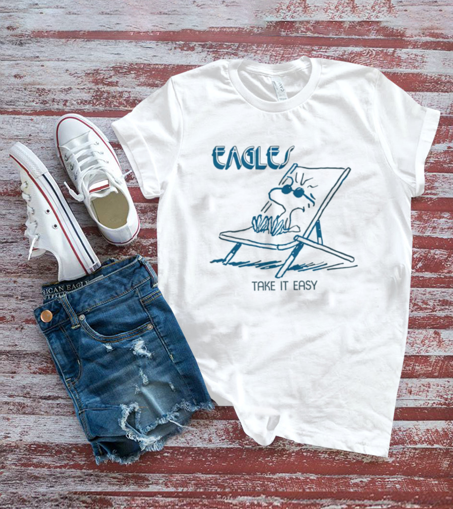 Eagle Take It Easy Woodstock Deck Chair Relaxation T-Shirt