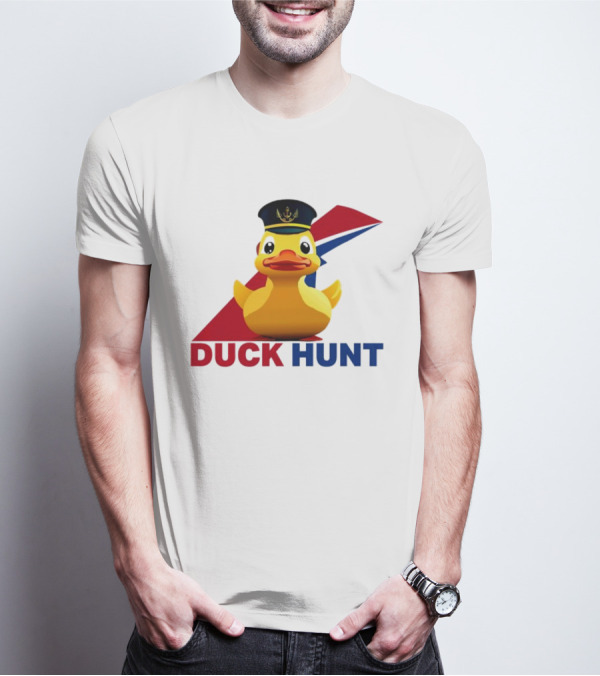 Cruising Duck Hunt Captain Rubber Duck Navy T-Shirt