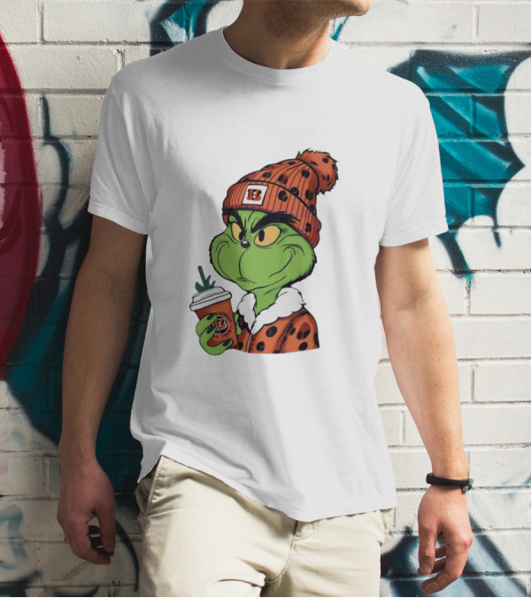 Grinch Boujee Cincinnati Bengals Football Fan Holiday T-Shirt