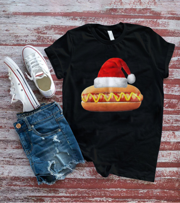 Santa Hat Hot Dog Christmas Family Dinner T-Shirt