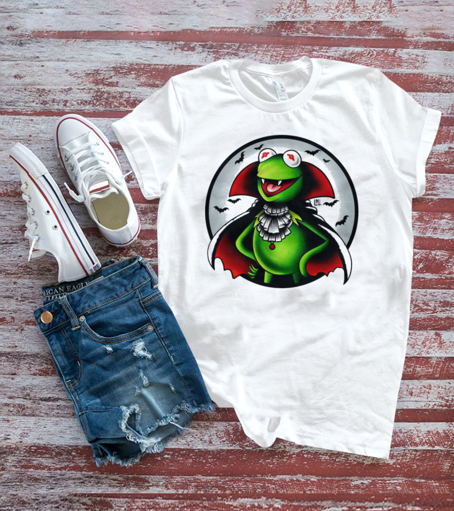 Vampire Kermit The Frog Moon Bats Cloaked Character T-Shirt
