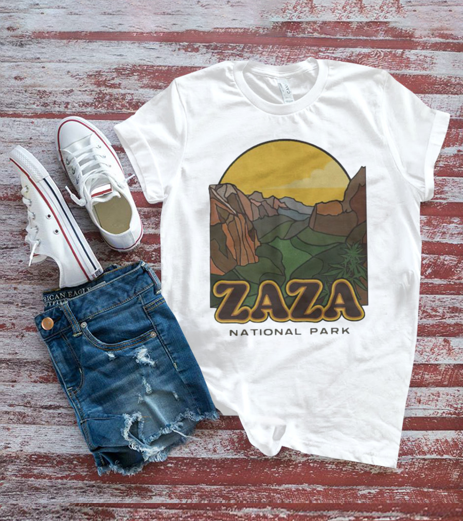 Zaza National Park Retro Landscape Scene T-Shirt