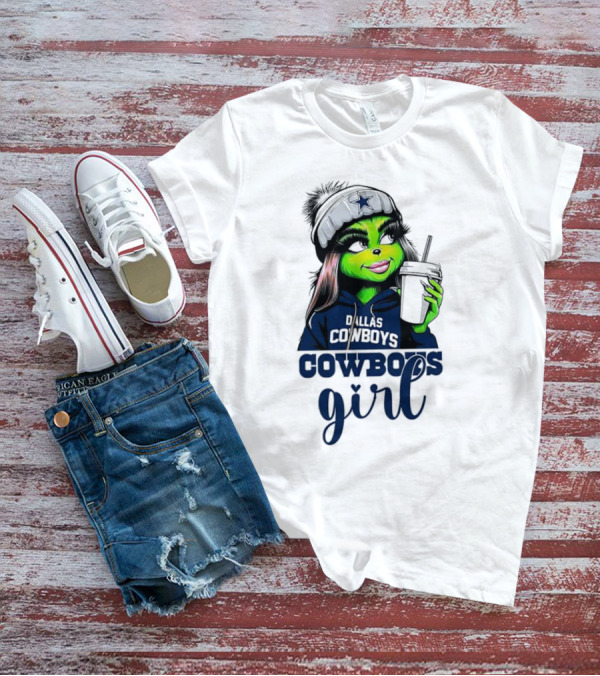 Grinch Dallas Cowboys Girl Drinking Coffee T-Shirt
