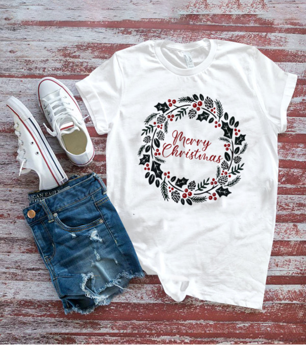 Merry Christmas Wreath With Pinecones And Holly T-Shirt