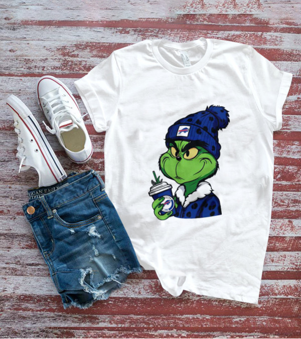 Grinch In Buffalo Bills Beanie Holding Logo Cup T-Shirt