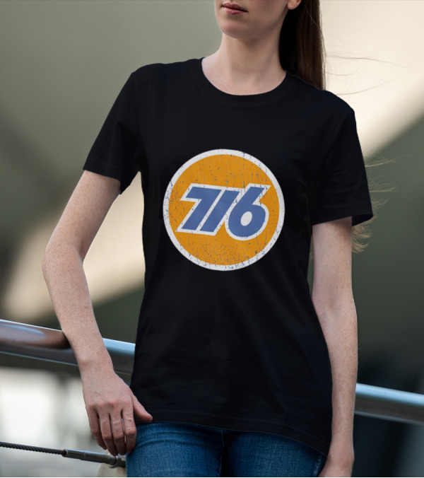 Union 76 Vintage Style 76 Gas Station Iconic T-Shirt