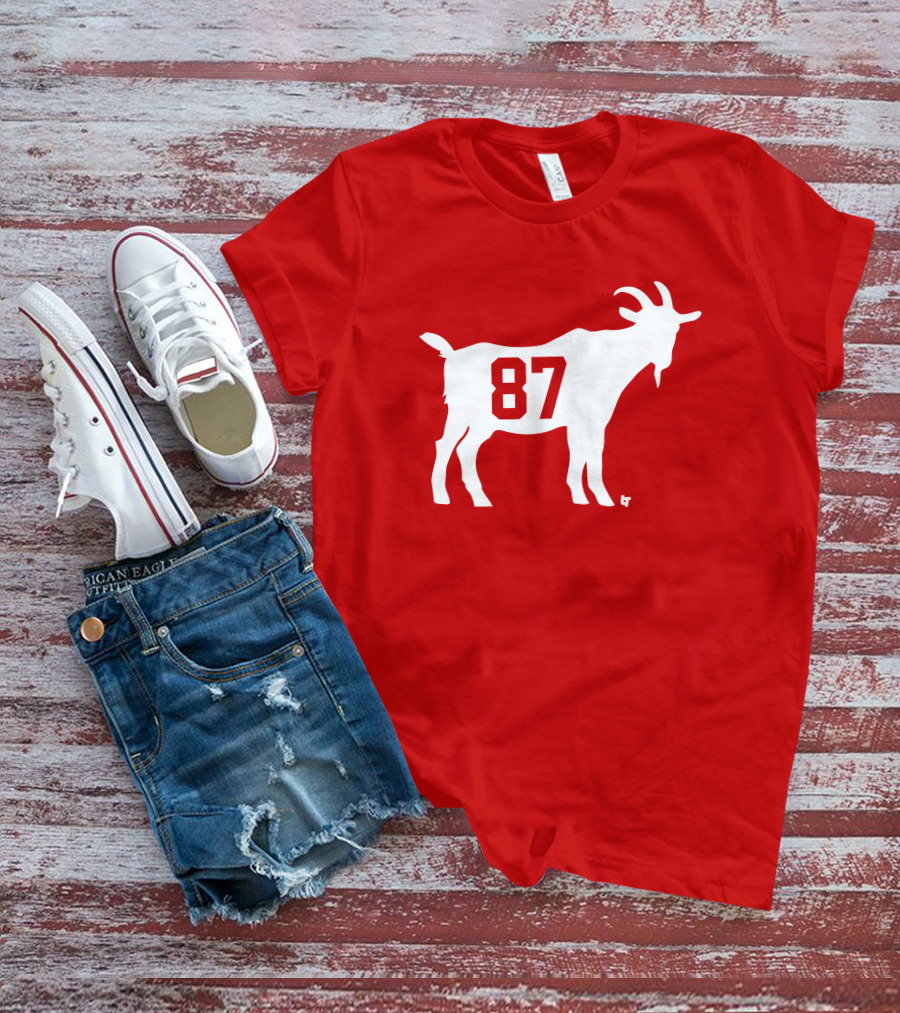 Travis Kelce GOAT 87 Football Legend T-Shirt