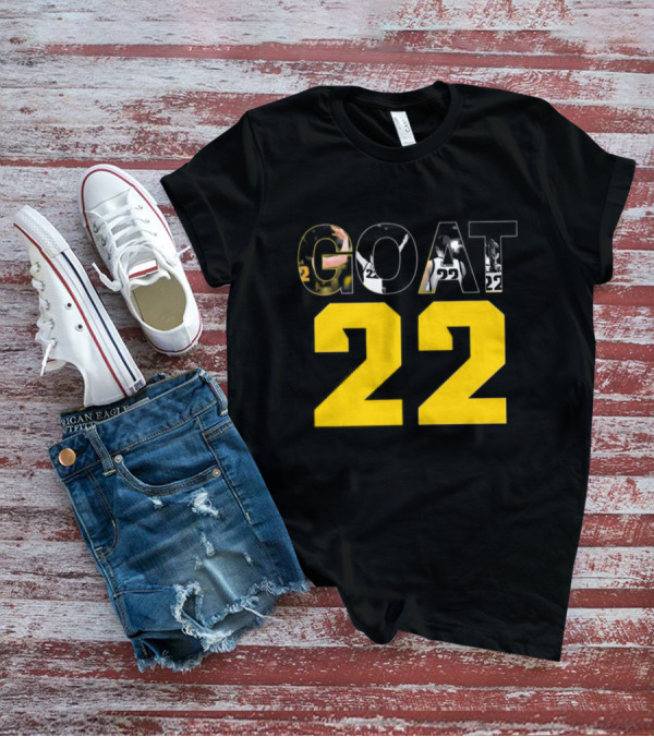 GOAT 22 Caitlin Clark Iowa Hawkeyes Basketball Player Iconic Number T-Shirt