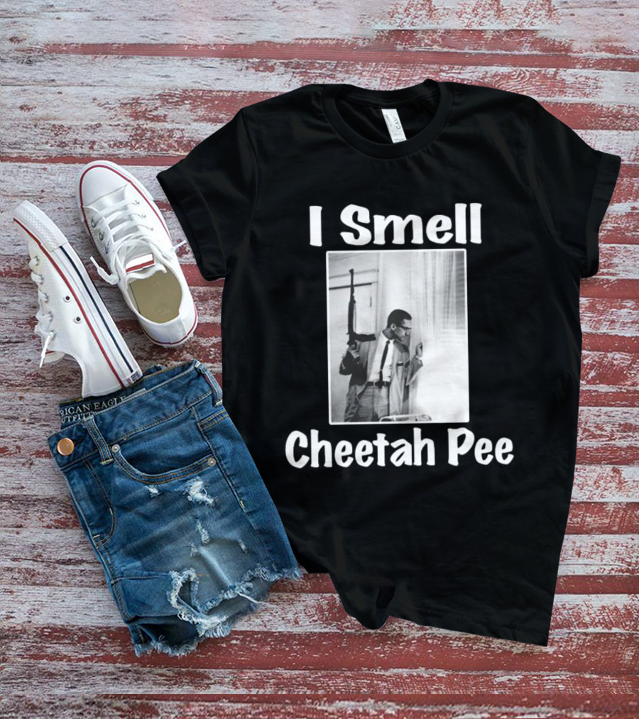 I Smell Cheetah Pee Man Holding Gun By Window T-Shirt