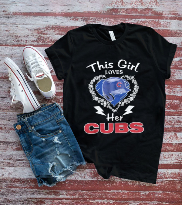 This Girl Loves Her Cubs With Heart And Helmet T-Shirt