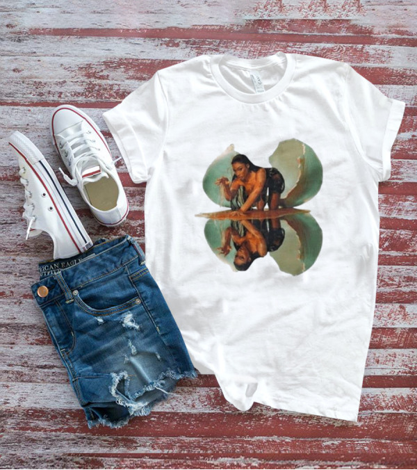 Megantheestallion Megan Sand Hatching Reflection Image T-Shirt