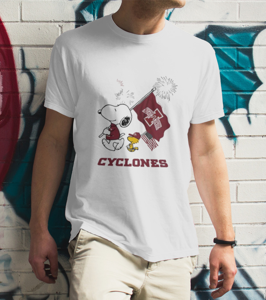 Snoopy Woodstock Iowa State Cyclones Football 4th Of July T-Shirt