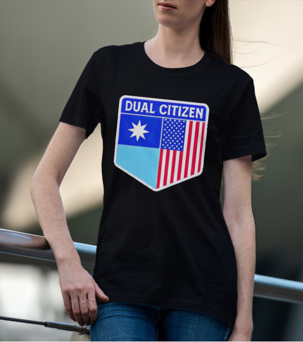 Dual Citizen Of Minnesota And USA Flag Badge T-Shirt