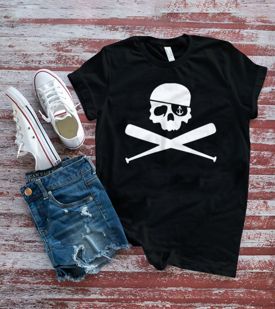Bryan Reynolds Pirates Anchor-Eyed Skull Crossed Baseball Bats T-Shirt