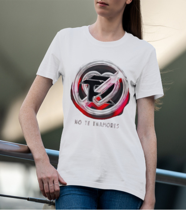 No Te Enamores Fuerza Logo Heart T-Shirt