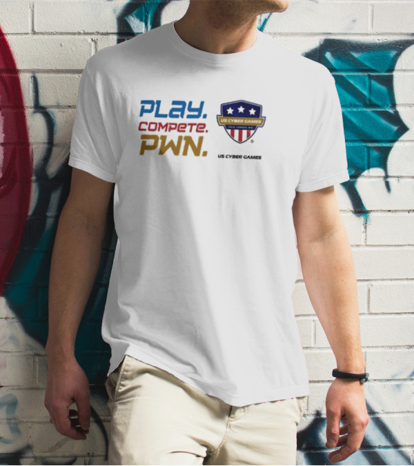 US Cyber Games Play Compete Pwn Stars And Stripes Emblem T-Shirt