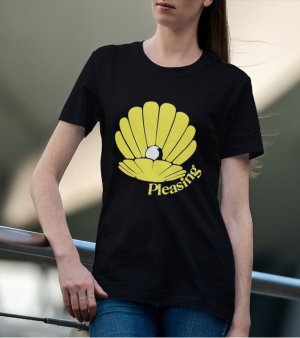 Pleasing Clam Yellow Shell With Pearl T-Shirt