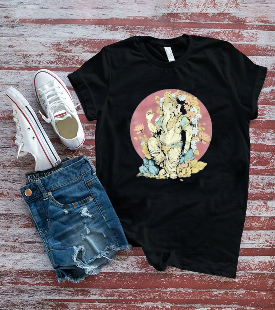 New Rare Hindu God Floral Elephant Deity Lord Ganesh Lotus Flowers Iconic T-Shirt
