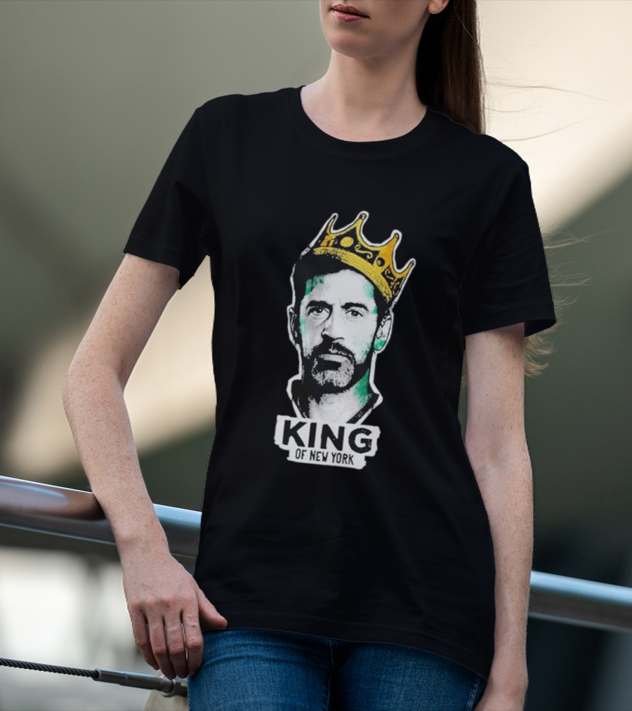 Aaron Rodgers King Of New York Wearing Crown T-Shirt