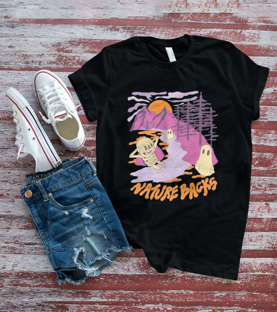 Nature Backs Sleepy Hollow Skeleton And Ghosts By Mountains And Forests T-Shirt