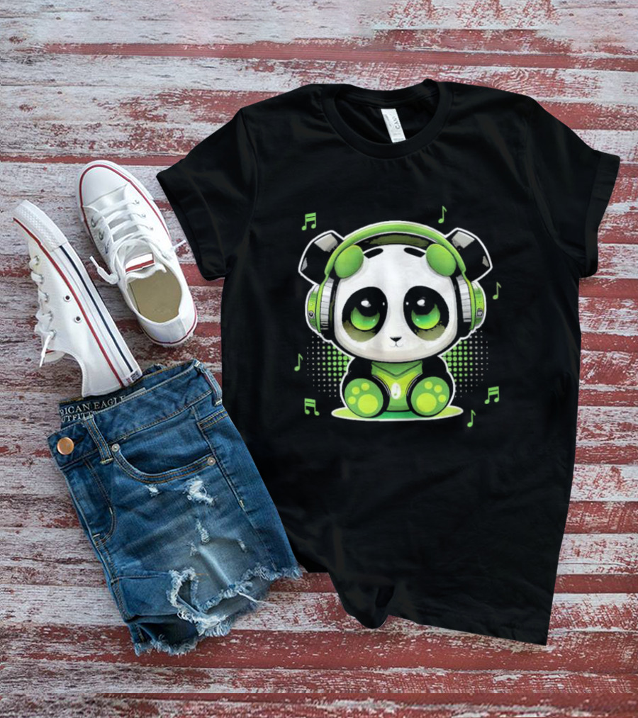 DJ Panda Headphones Music Notes Panda Vitrolinha T-Shirt