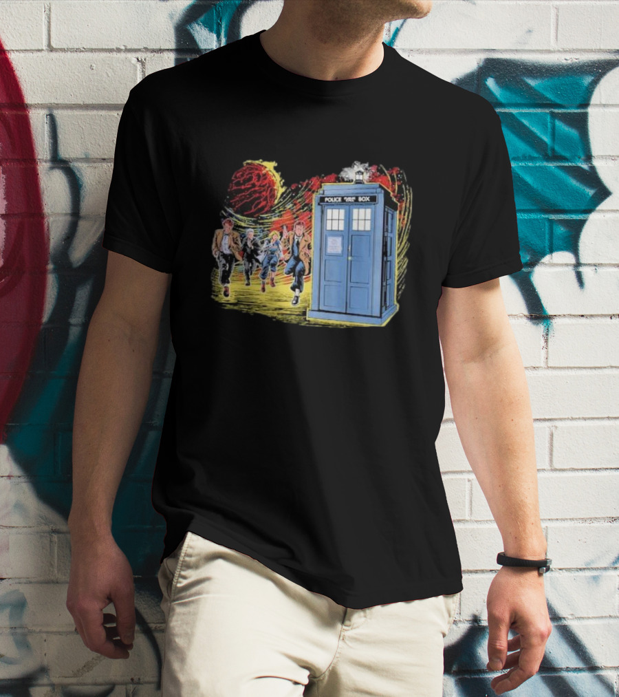 Police Public Box Time Travel Sci-fi Comics Chase With Doctor And Companions T-Shirt
