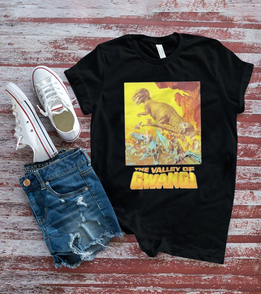 The Valley Of Gwangi Dinosaur Adventure Scene T-Shirt
