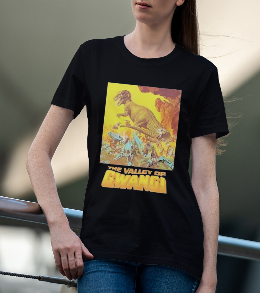The Valley Of Gwangi Dinosaur Adventure Scene T-Shirt
