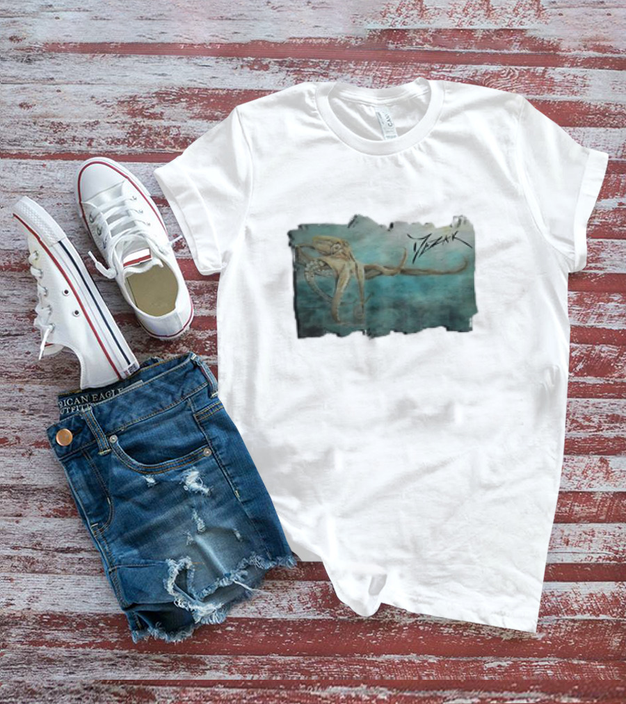 Mezak Art Solitary Octopus Ocean Scene T-Shirt