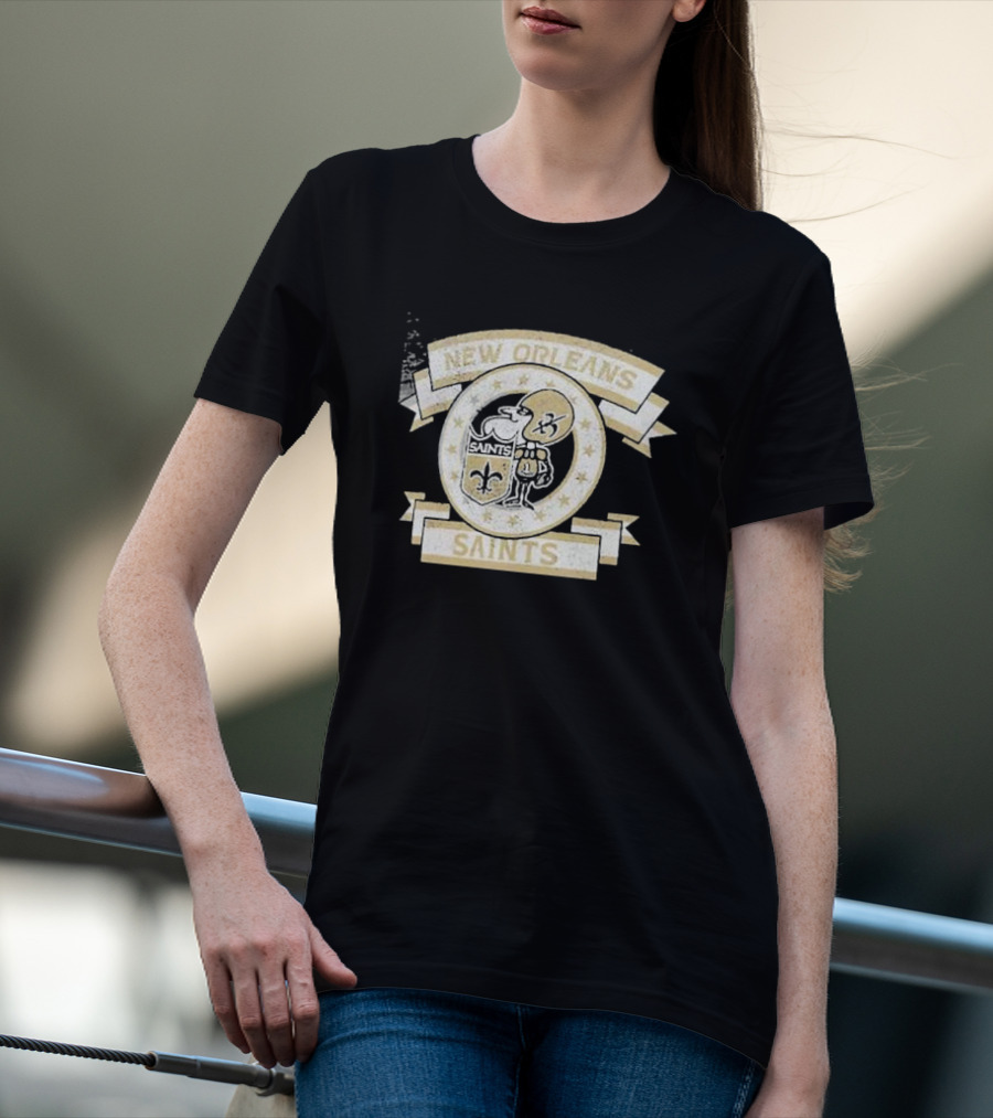 New Orleans Saints Fanatics Wingback Carry Shield Crest Fleur-de-Lis T-Shirt