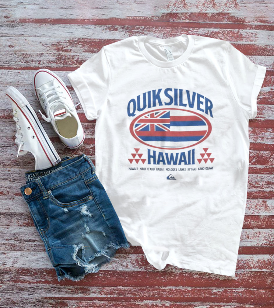 Quiksilver Hawaii Flag Design With Island Names - Hawai'i Maui O'ahu Kaua'i Moloka'i Lana'i Ni'ihau Kaho'olawe T-Shirt