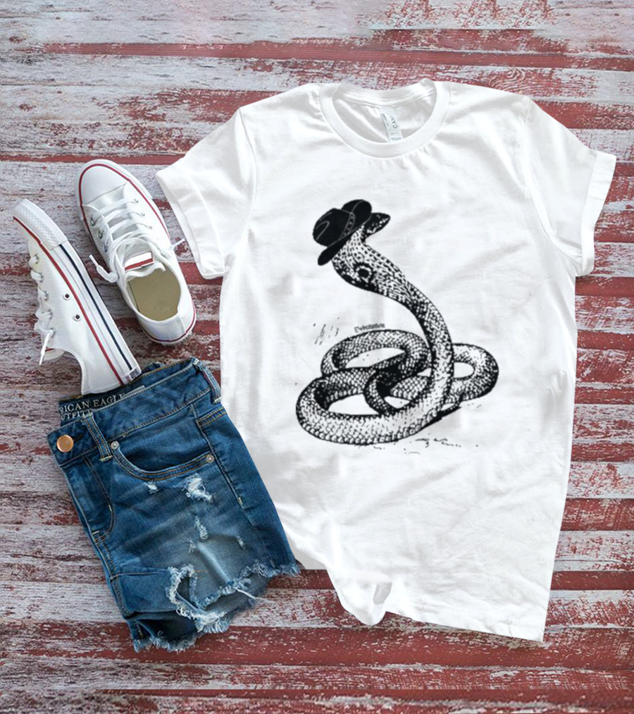 Rose Blush Studio Debutation Snake With Hat T-Shirt