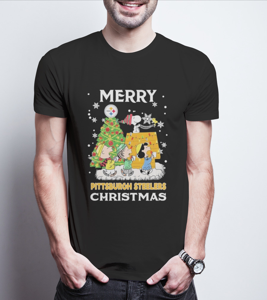Merry Pittsburgh Steelers Christmas Peanuts Snoopy Holiday T-Shirt