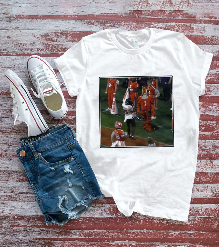 Louisville Victory Dance Night Night Celebration Against Clemson Tiger Mascot T-Shirt
