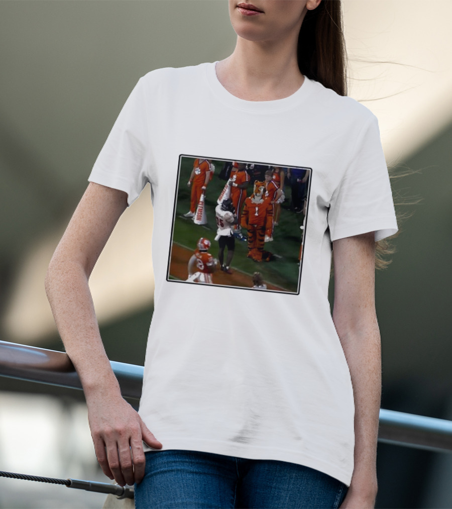 Louisville Victory Dance Night Night Celebration Against Clemson Tiger Mascot T-Shirt