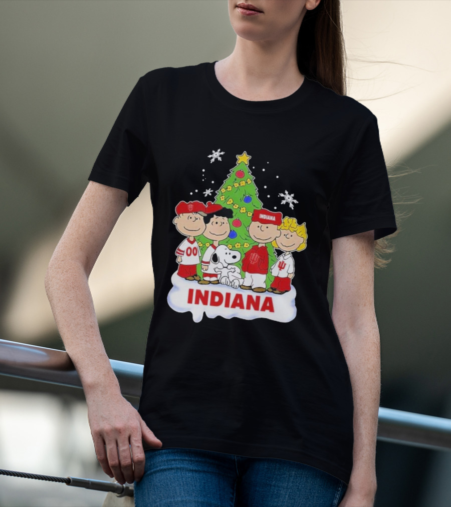 Indiana Hoosiers Snoopy Peanuts Christmas Tree Charlie Brown Lucy Linus T-Shirt