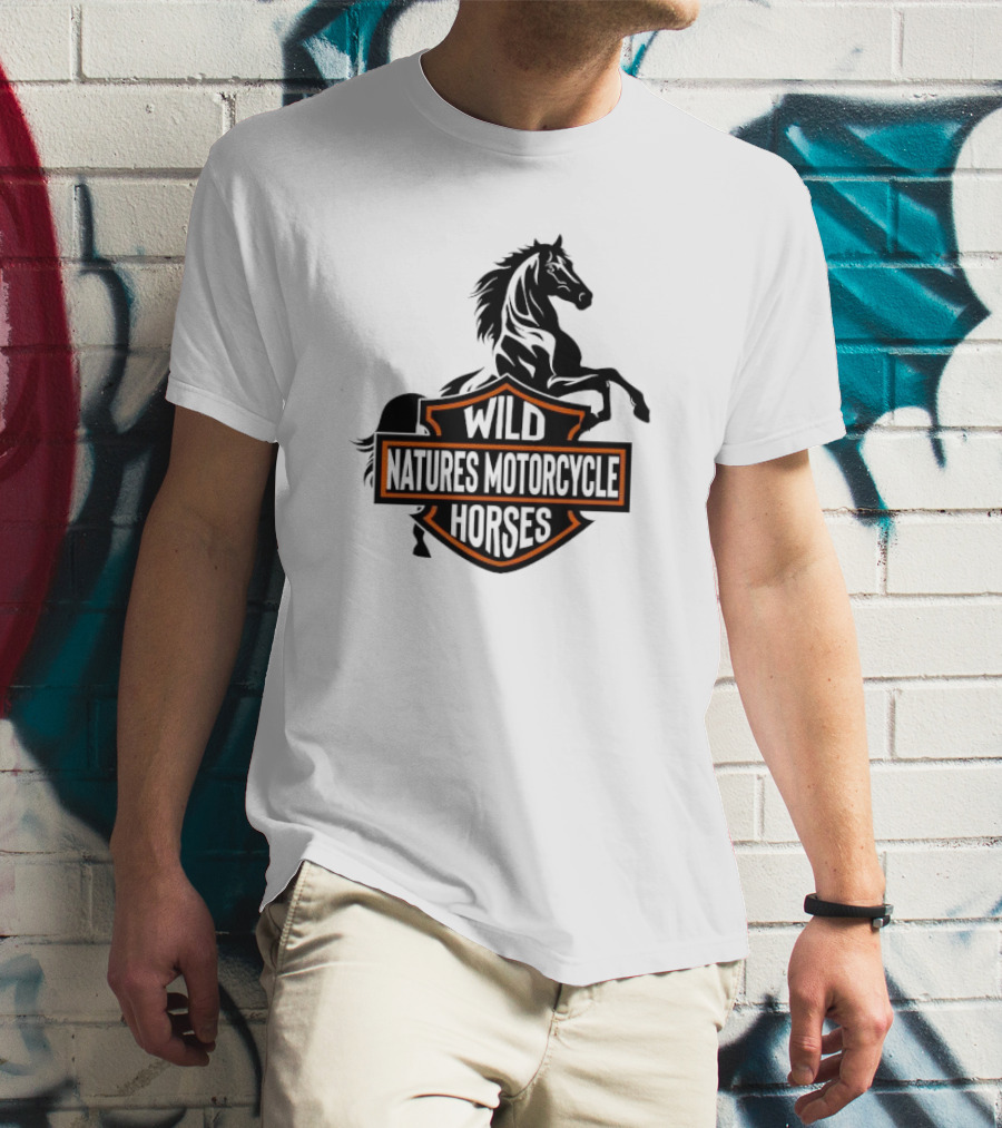 Wild Natures Motorcycle Horses Hang Over Gang Iconic Wild Horse Badge Motif T-Shirt