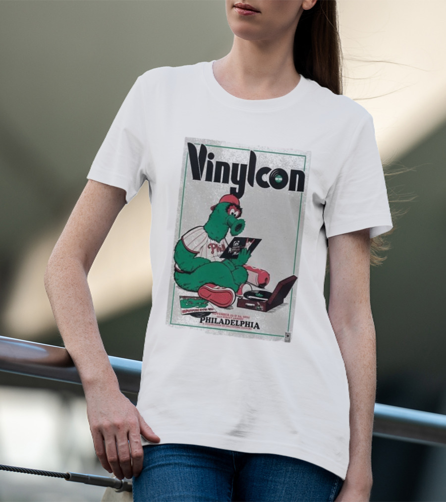 Vinylcon Philadelphia Phillies Mascot At 23rd St Armory Listening On Turntable T-Shirt