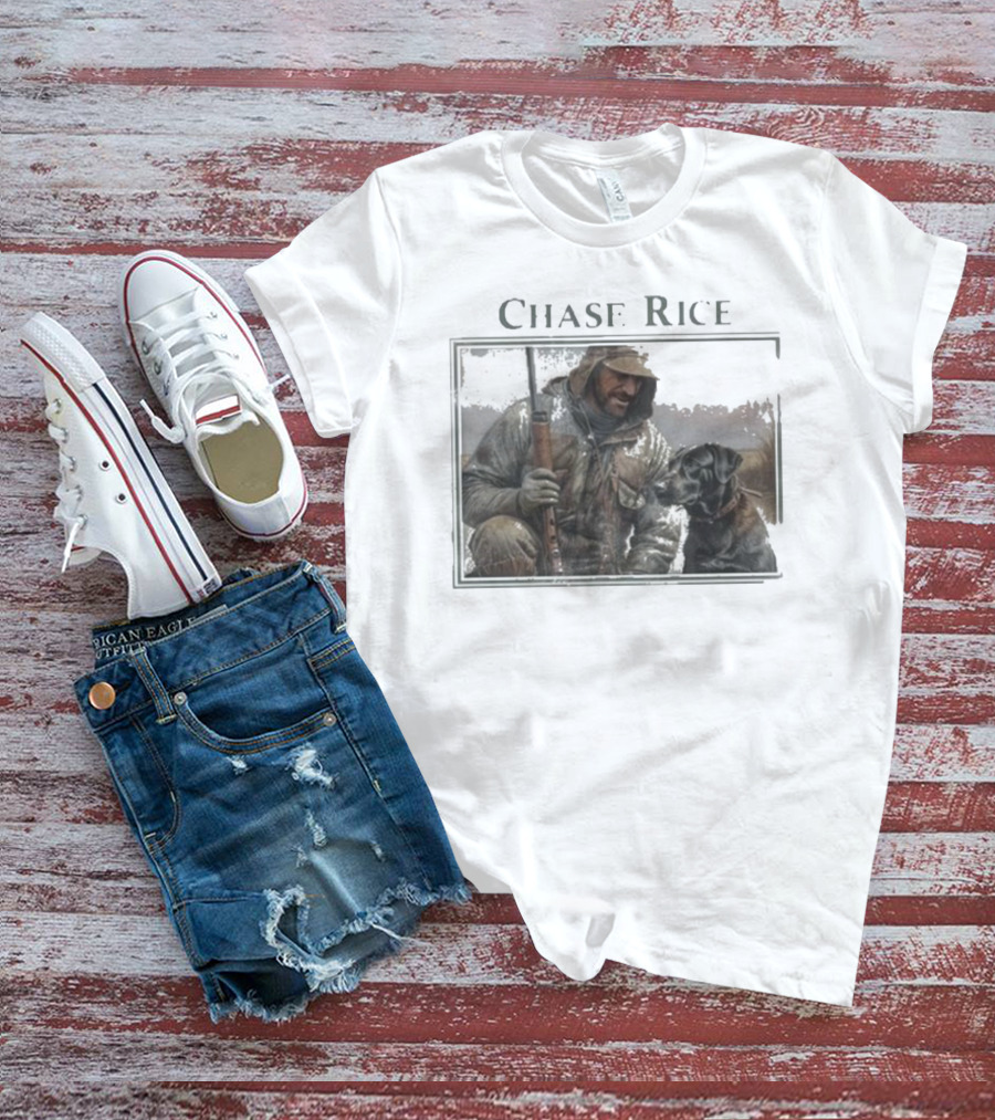 Chase Rice Hunting With Dog In Arkansas T-Shirt