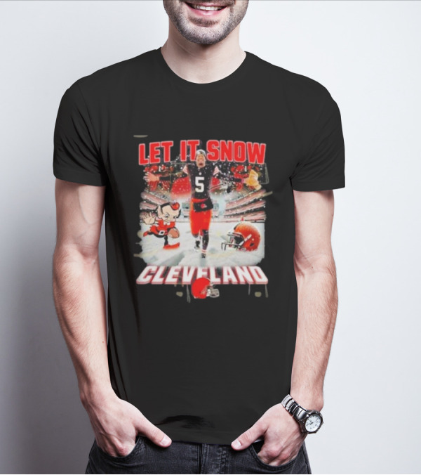 LET IT SNOW CLEVELAND BROWNS FOOTBALL HELMET T-Shirt
