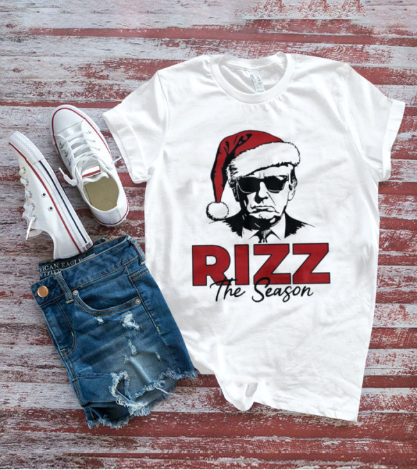 Rizz The Season Santa Hat Sunglasses Christmas T-Shirt