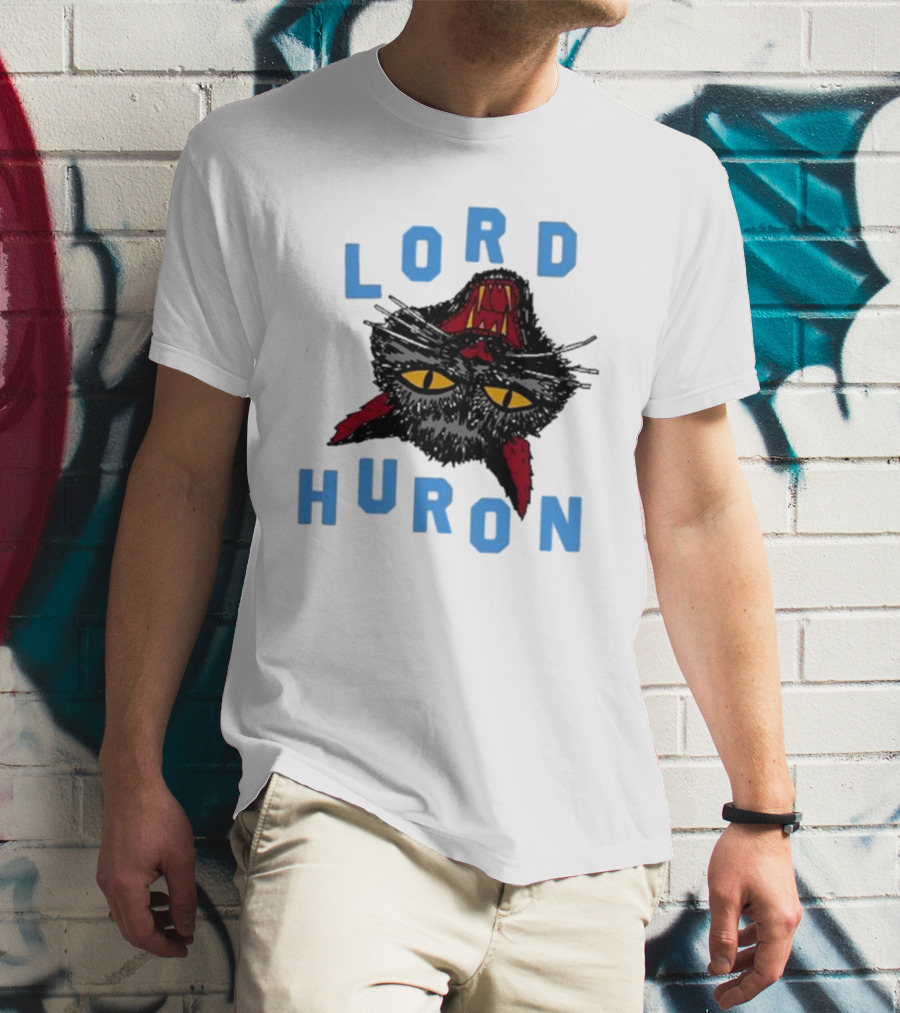 LORD HURON Upside Down Cat T-Shirt