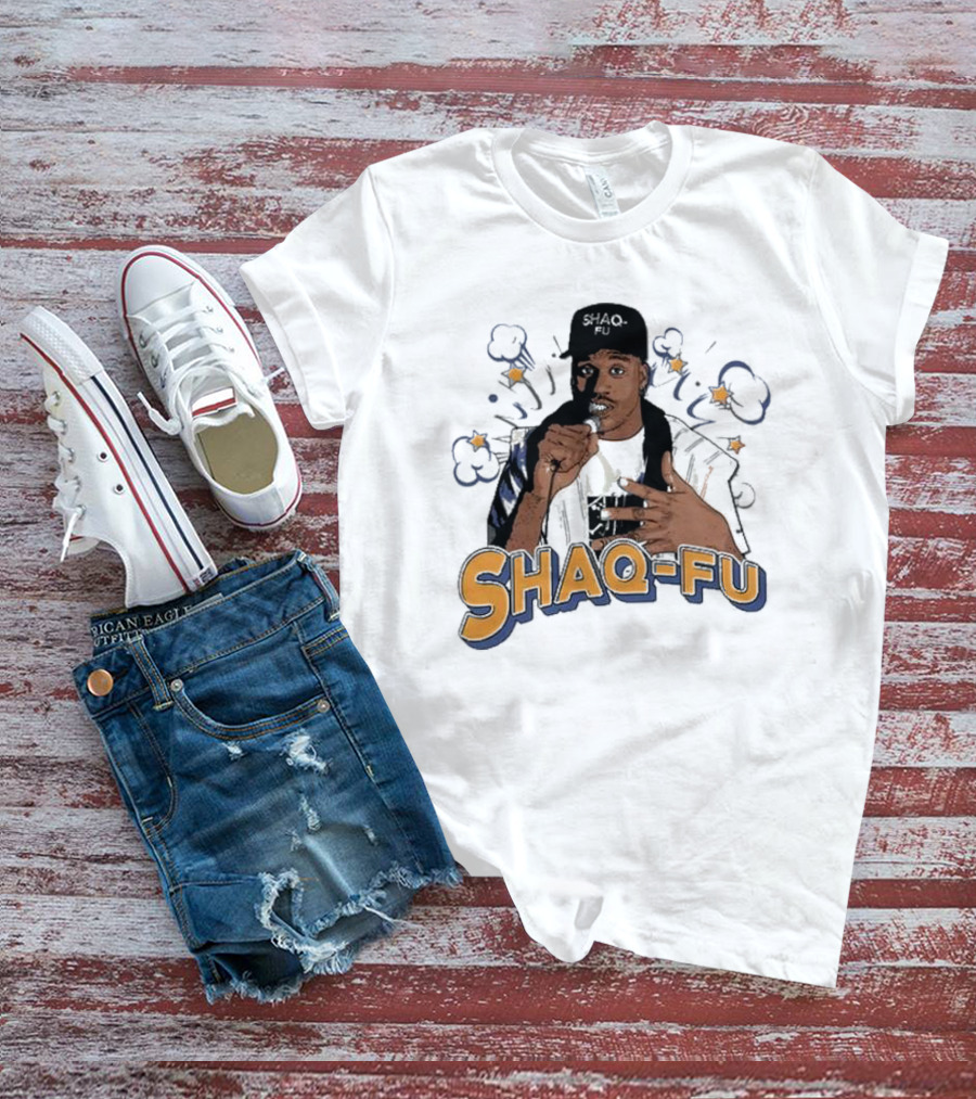Shaq-Fu Comic Style Microphone Poderes Deportivos Y Comedia Vintage Retro 90s T-Shirt