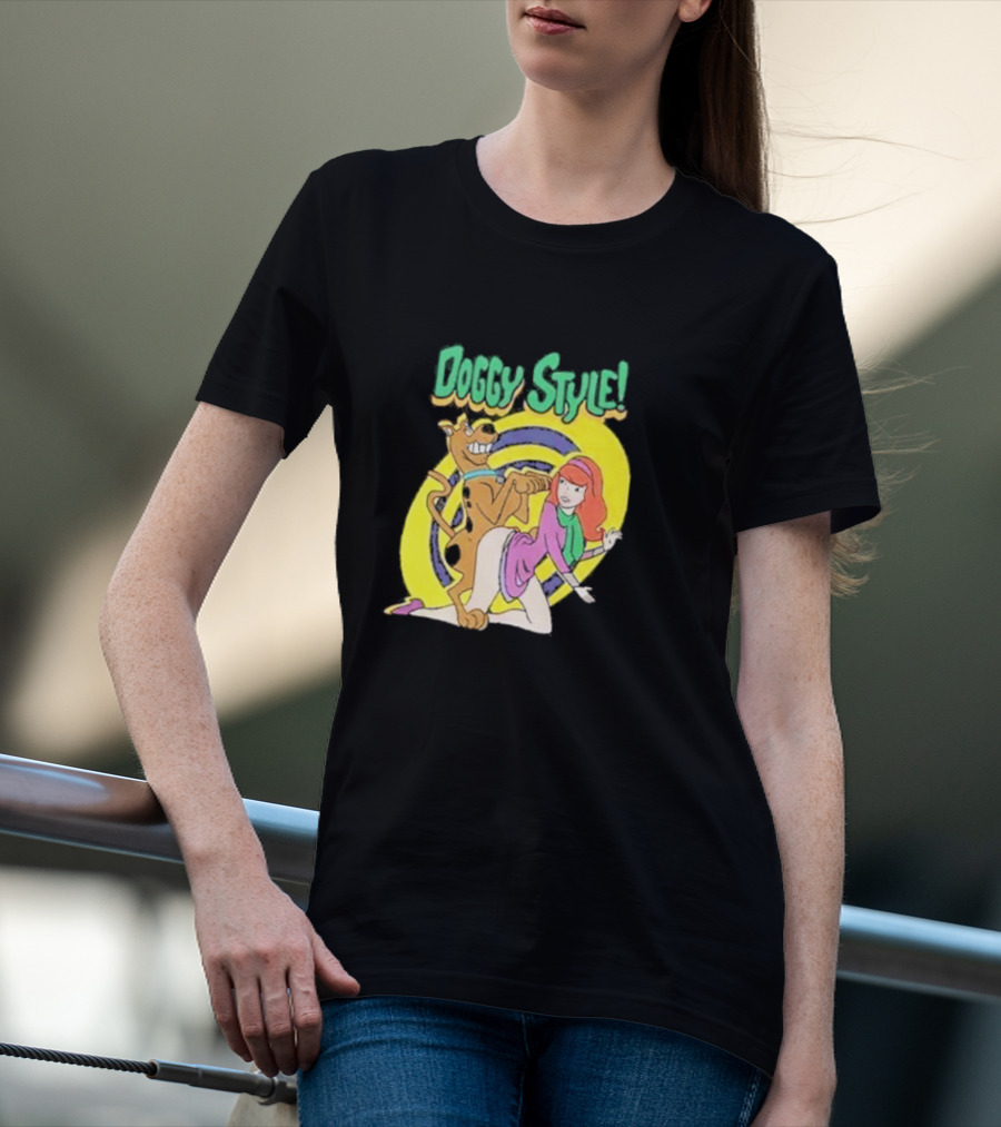 Scooby-Doo Doggy Style Daphne T-Shirt