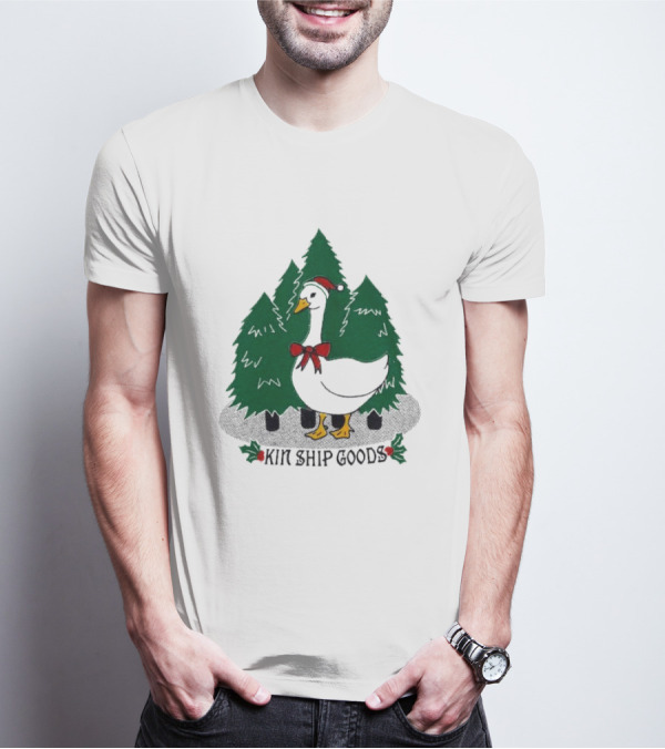Kin Ship Goods Santa Claus Duck Christmas Trees Merry Christmas T-Shirt