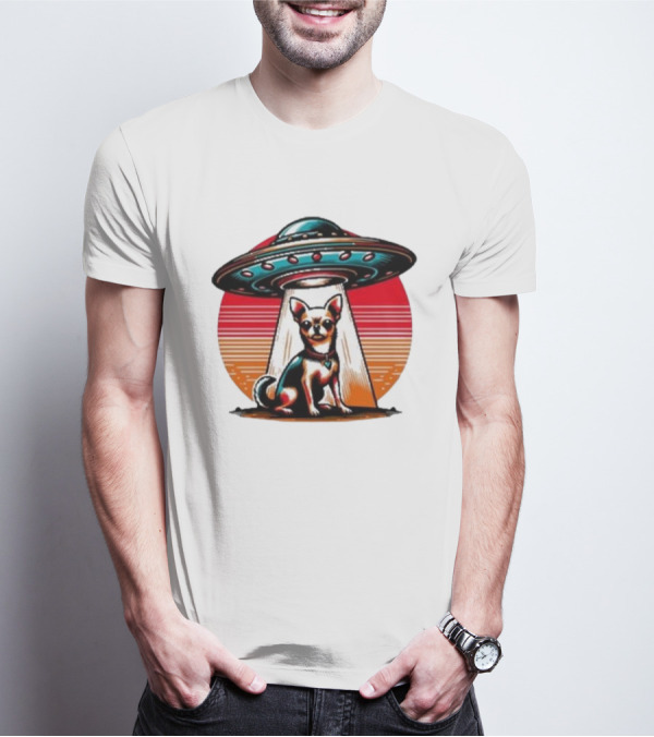 UFO Chihuahua Funny Alien Encounter Retro Sunset T-Shirt