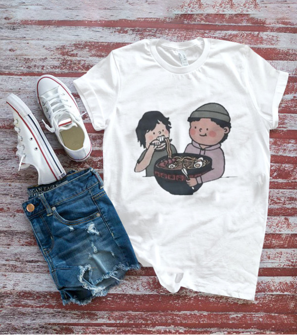 Slushy Noobz Noodles Fun Cartoon Characters Eating Ramen Bowl T-Shirt