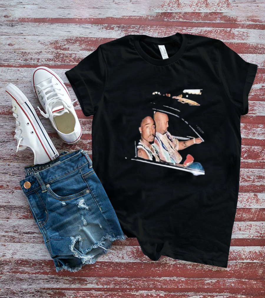 2Pac And Suge Knight Black Car Night Image T-Shirt