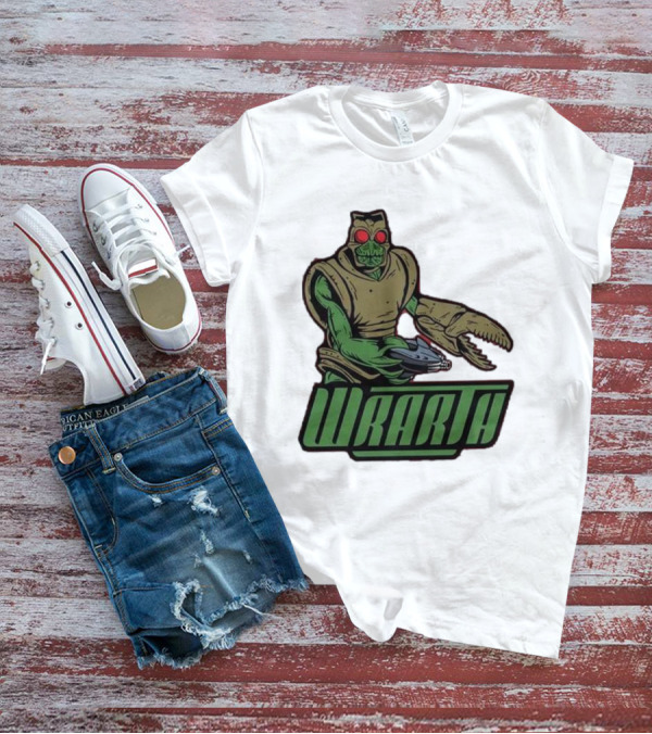 Wrarth Warrior Doctor Who Alien Creature With Claws And Spaceship Gun T-Shirt