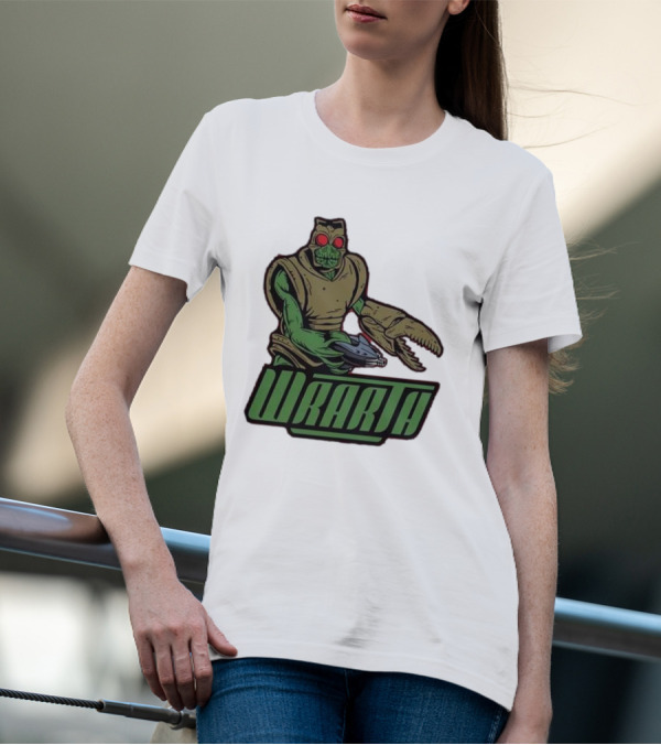 Wrarth Warrior Doctor Who Alien Creature With Claws And Spaceship Gun T-Shirt